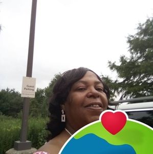 Meet your Posher, Yolanda